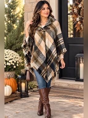 MARC NEW YORK Cozy Plaid Fringe Poncho Sweater One Size